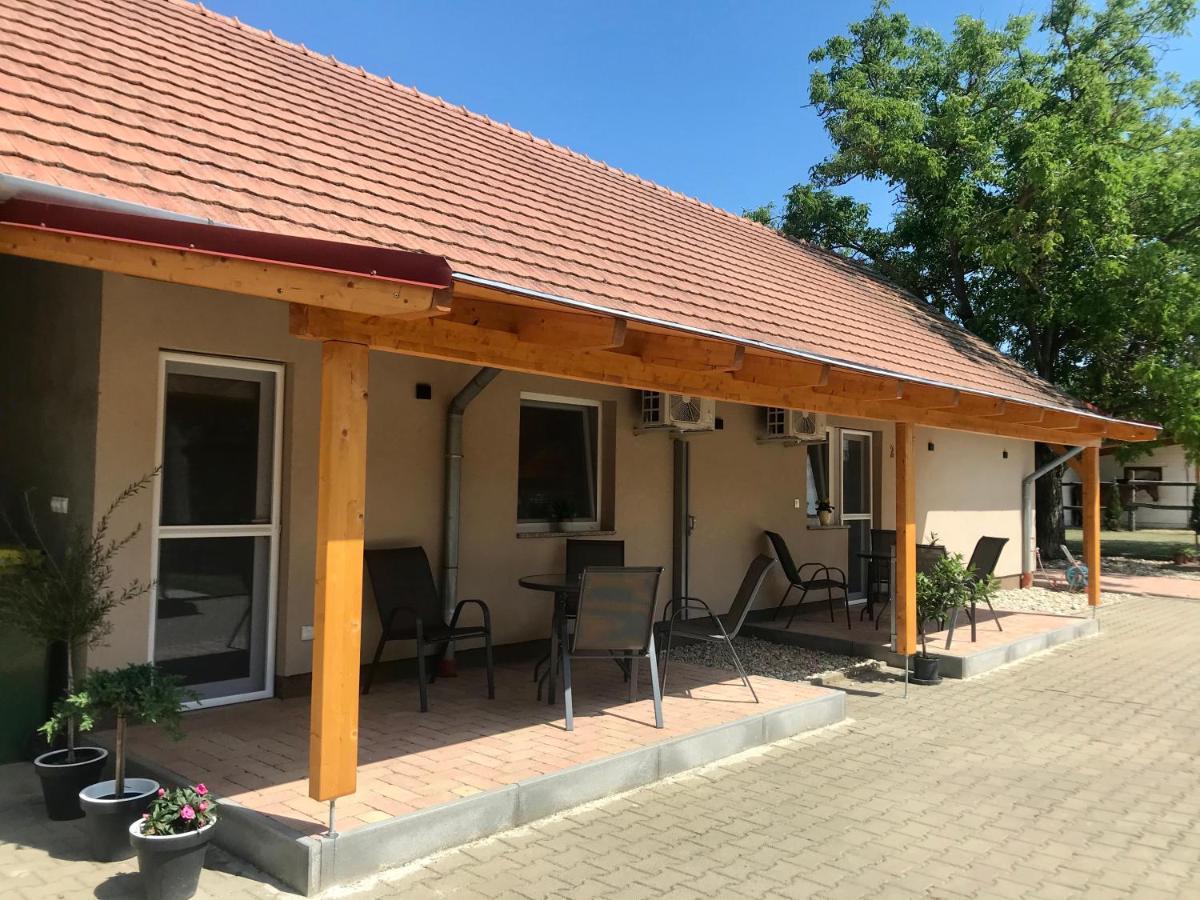 Hotel Lena Vendeghaz Balatonberény Exteriér fotografie