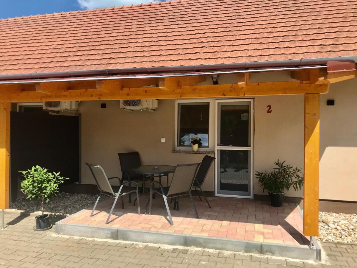 Hotel Lena Vendeghaz Balatonberény Exteriér fotografie