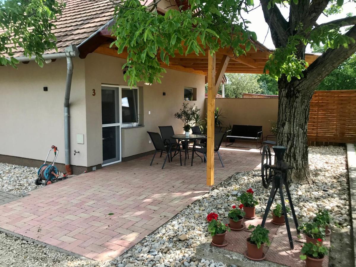 Hotel Lena Vendeghaz Balatonberény Exteriér fotografie